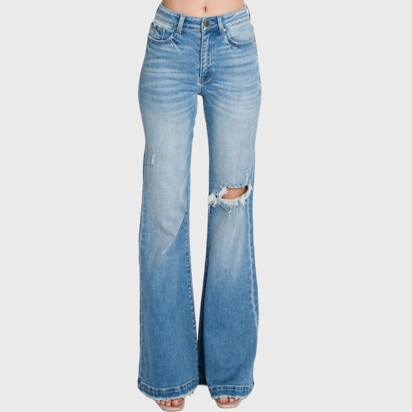Petra153 24×31" Candace Distressed Super High Rise 70's Inspired Flare Jean 1/24 - Picture 1 of 15